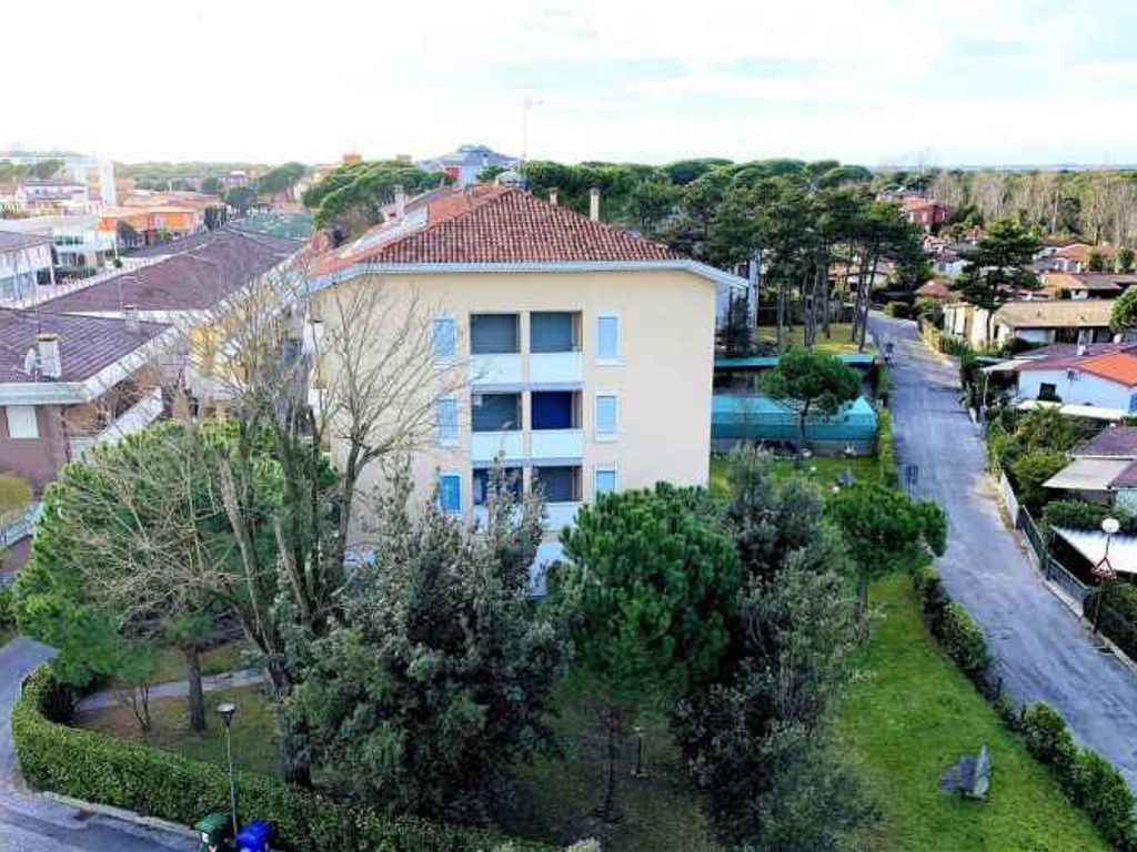 Ferienwohnung mit Klimaanlage und Balkon