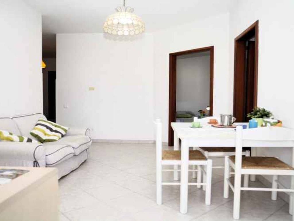 Ferienwohnung mit Klimaanlage und Balkon