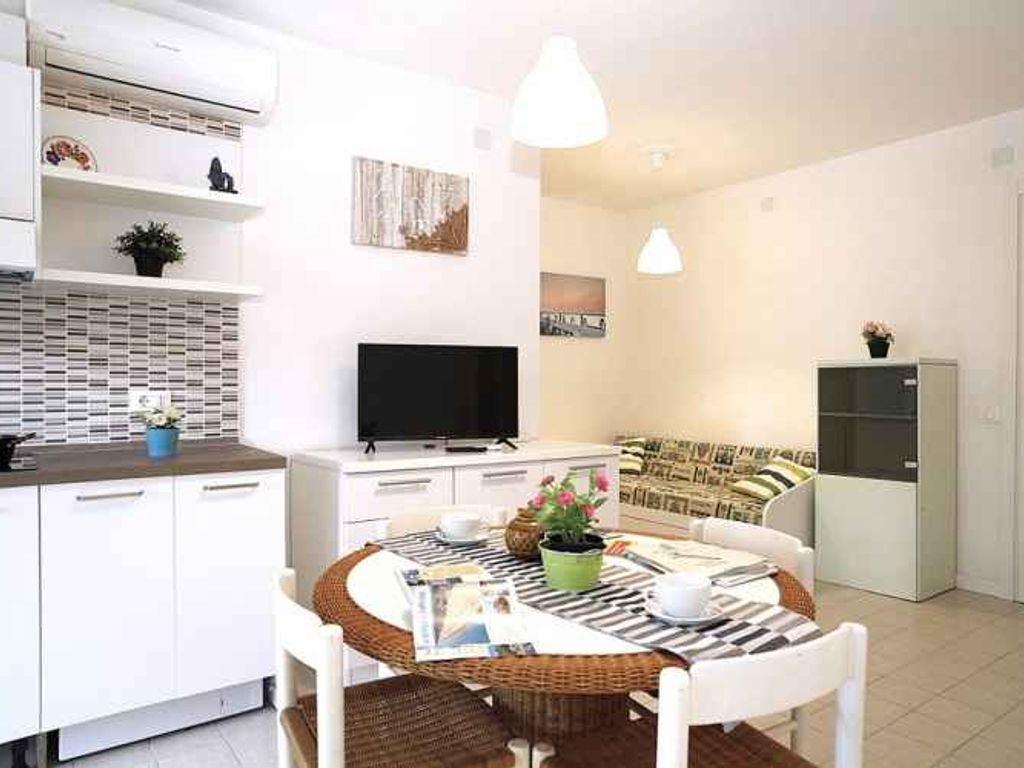Ferienwohnung mit Klimaanlage und Balkon