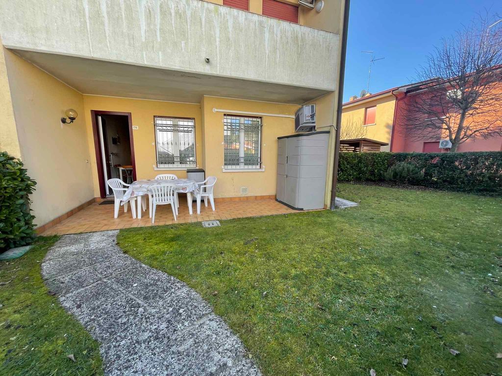 Ferienwohnung mit Klimaanlage und Terrasse