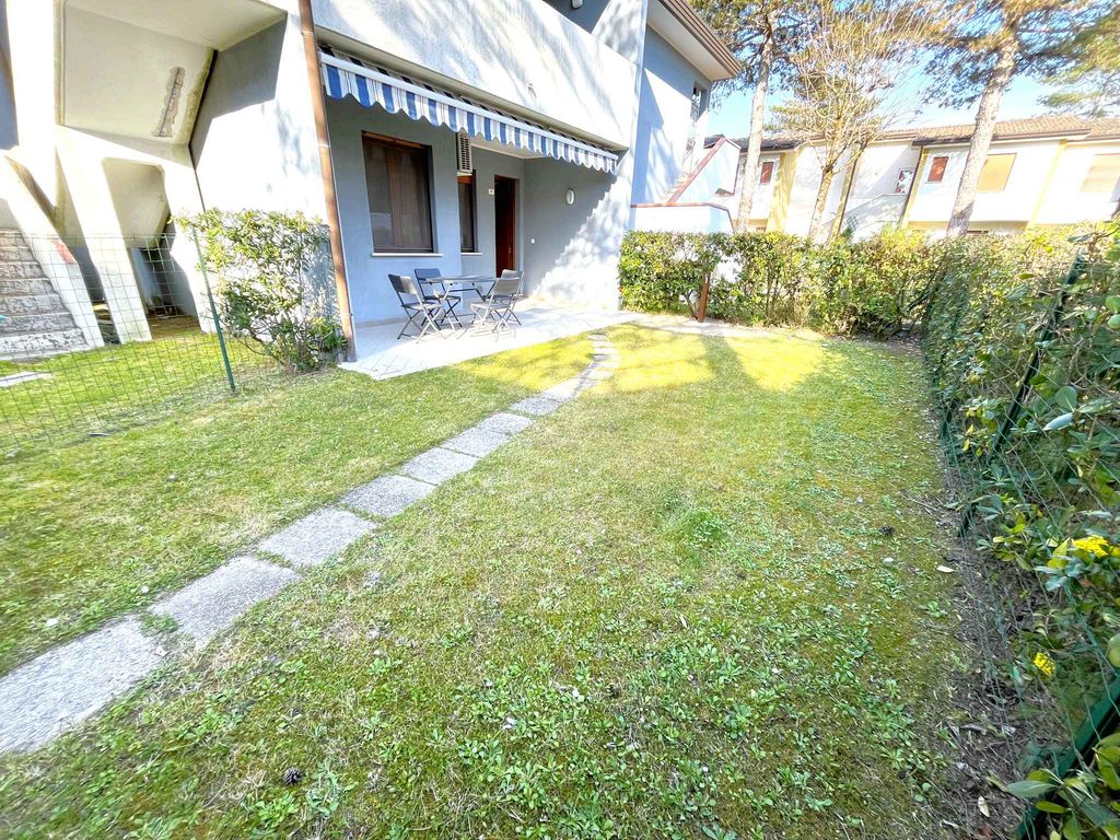 Ferienwohnung mit Klimaanlage und Terrasse