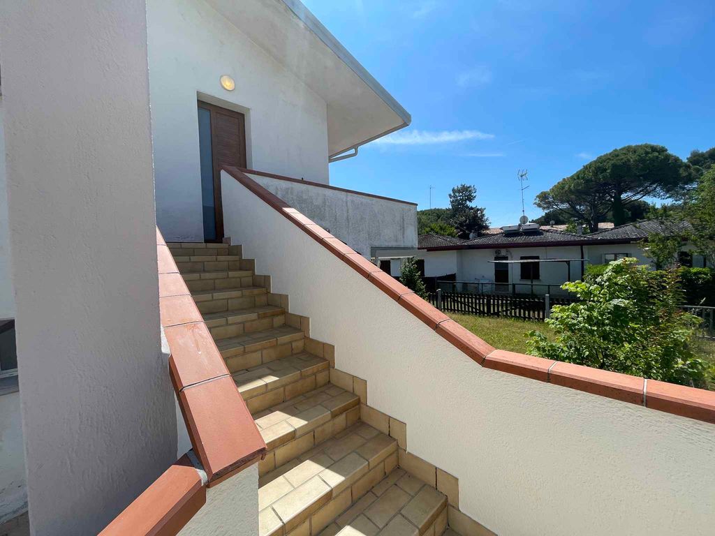 Ferienwohnung mit Klimaanlage, Balkon und Terrasse