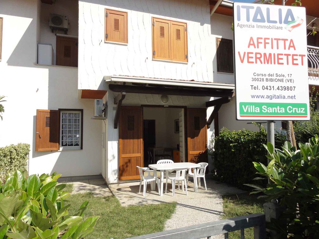 Ferienwohnung mit eigenem Garten in ruhiger Lage