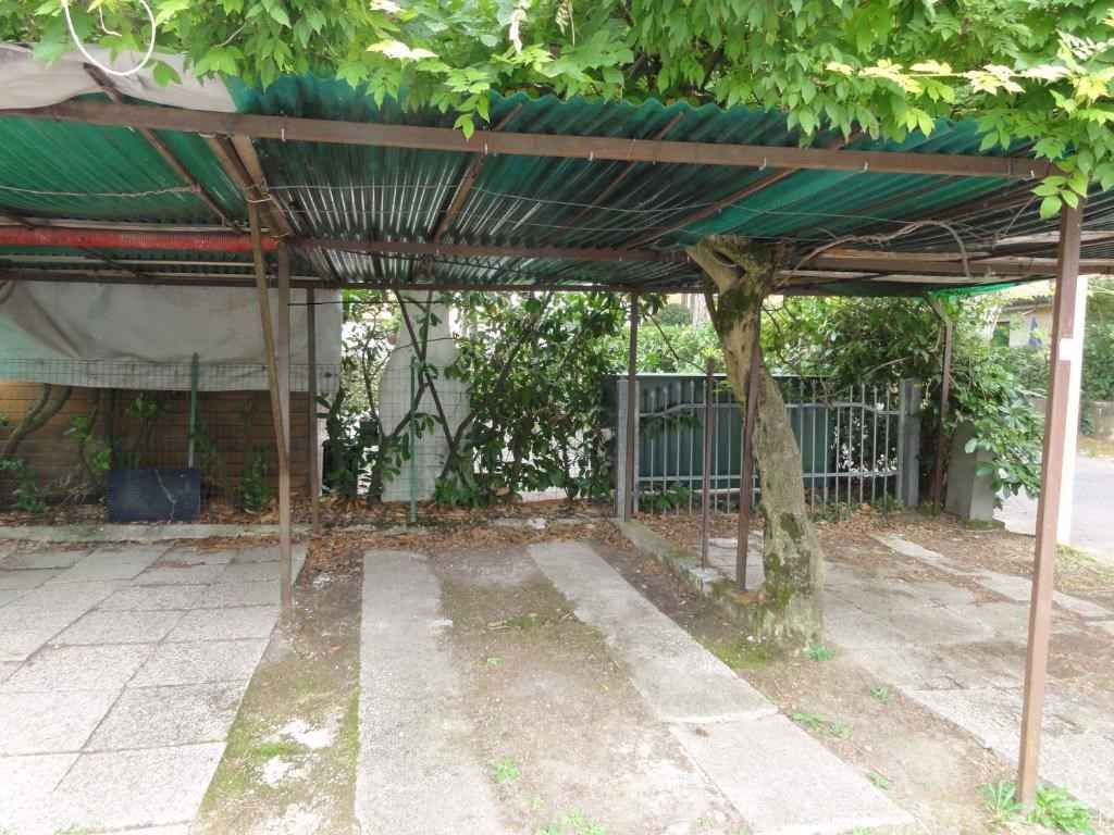 Ferienwohnung mit eigenem Garten in ruhiger Lage
