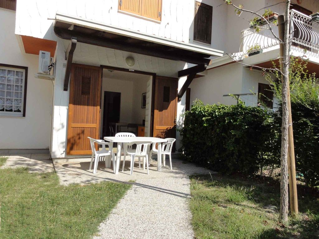 Ferienwohnung mit eigenem Garten in ruhiger Lage