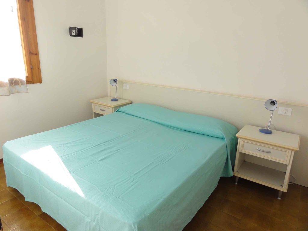 Ferienwohnung mit Gemeinschaftspool und Klimaanlage