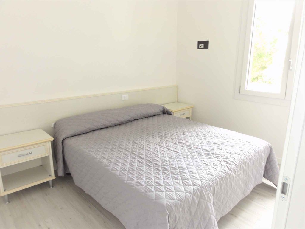 Ferienwohnung mit Klimaanlage und Parkplatz
