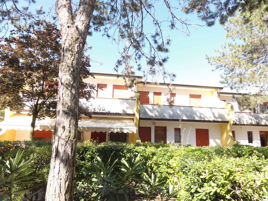 Ferienwohnung mit Klimaanlage und Parkplatz