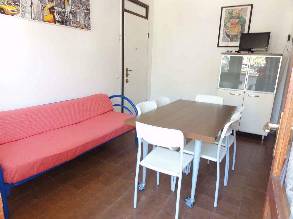 Ferienwohnung mit Klimaanlage und Parkplatz