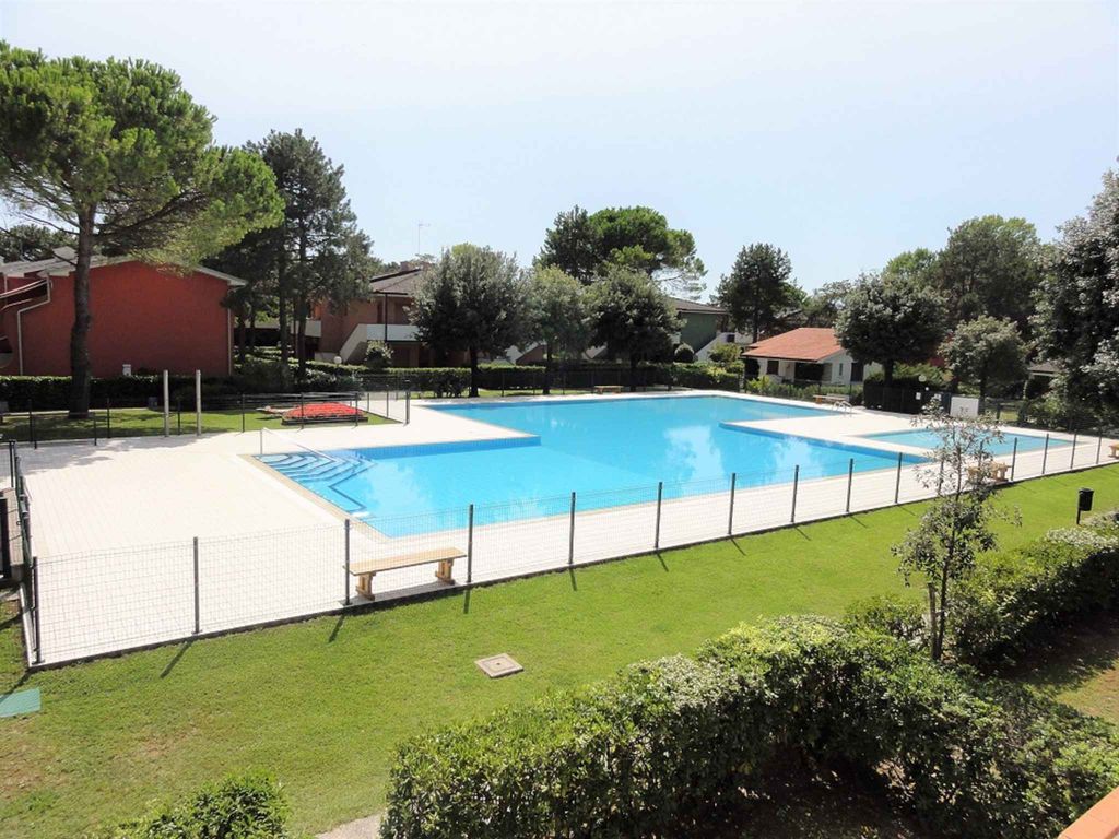 Ferienwohnung mit Garten und Gemeinschaftspool