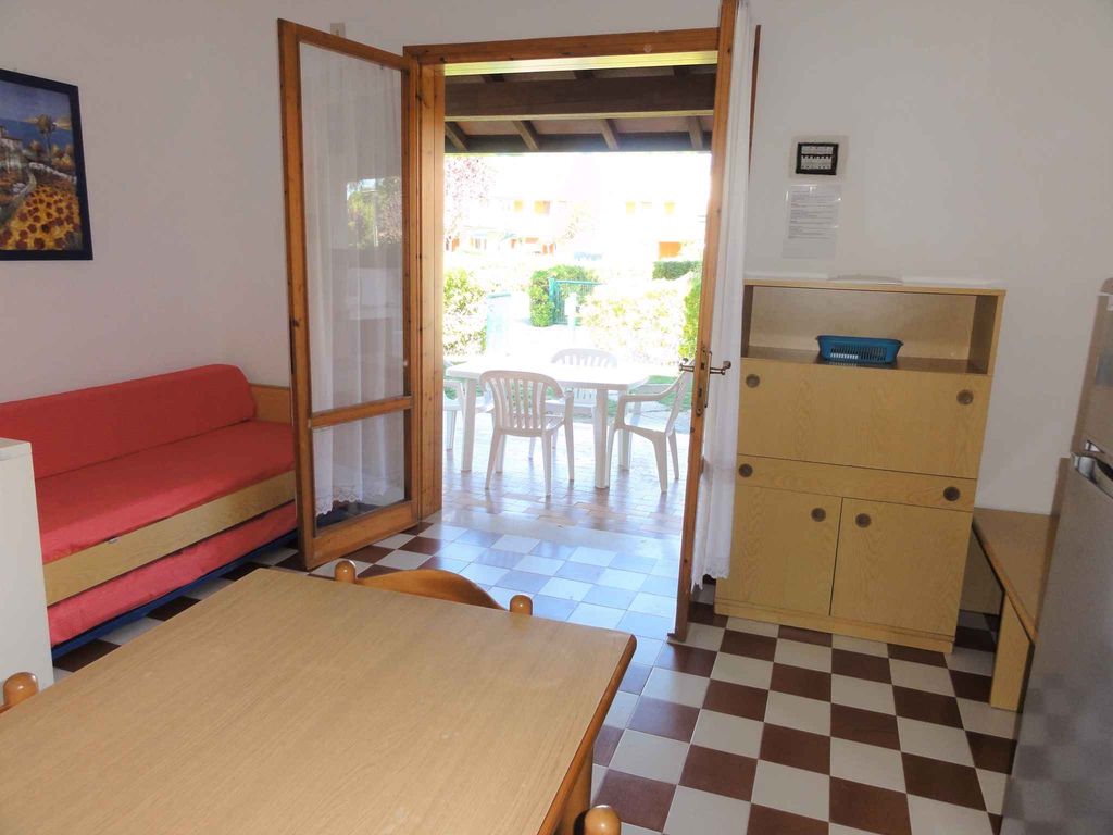 Ferienwohnung mit Garten und Klimaanlage