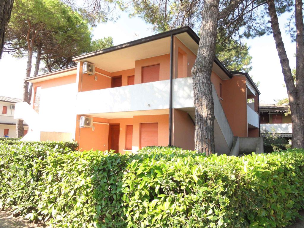 Ferienwohnung mit Garten und Klimaanlage