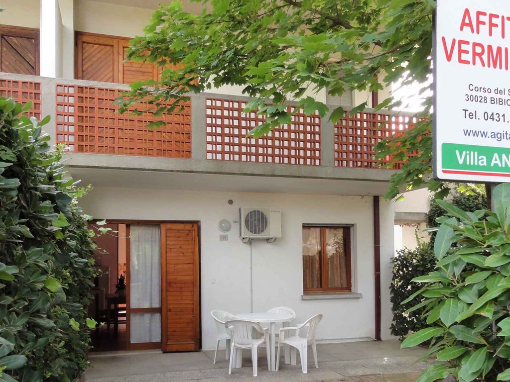 Ferienwohnung mit Garten und Parkmöglichkeit