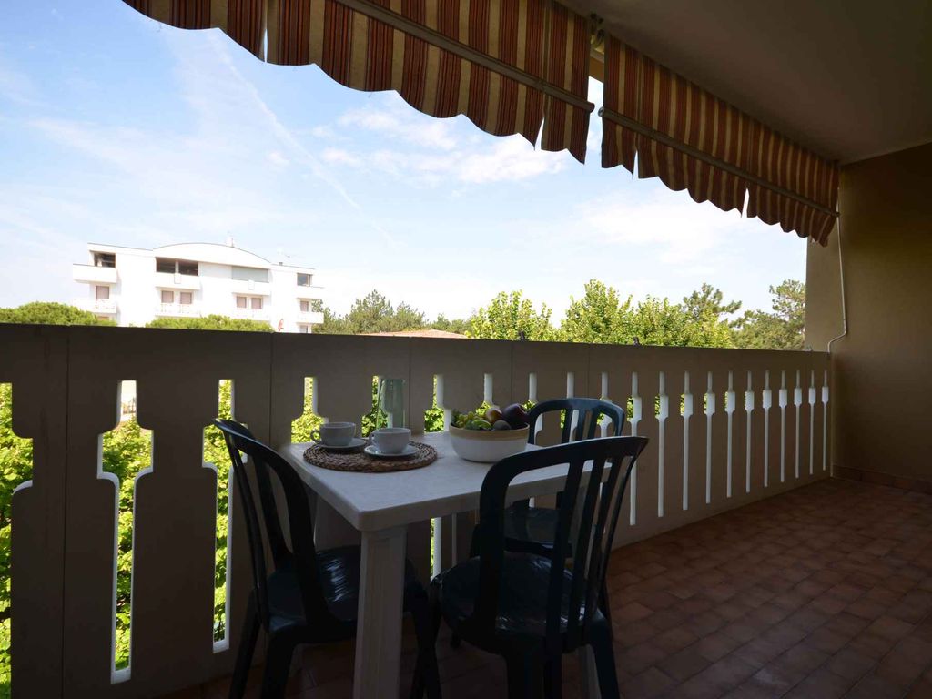 Ferienwohnung mit Klimaanlage und Balkon
