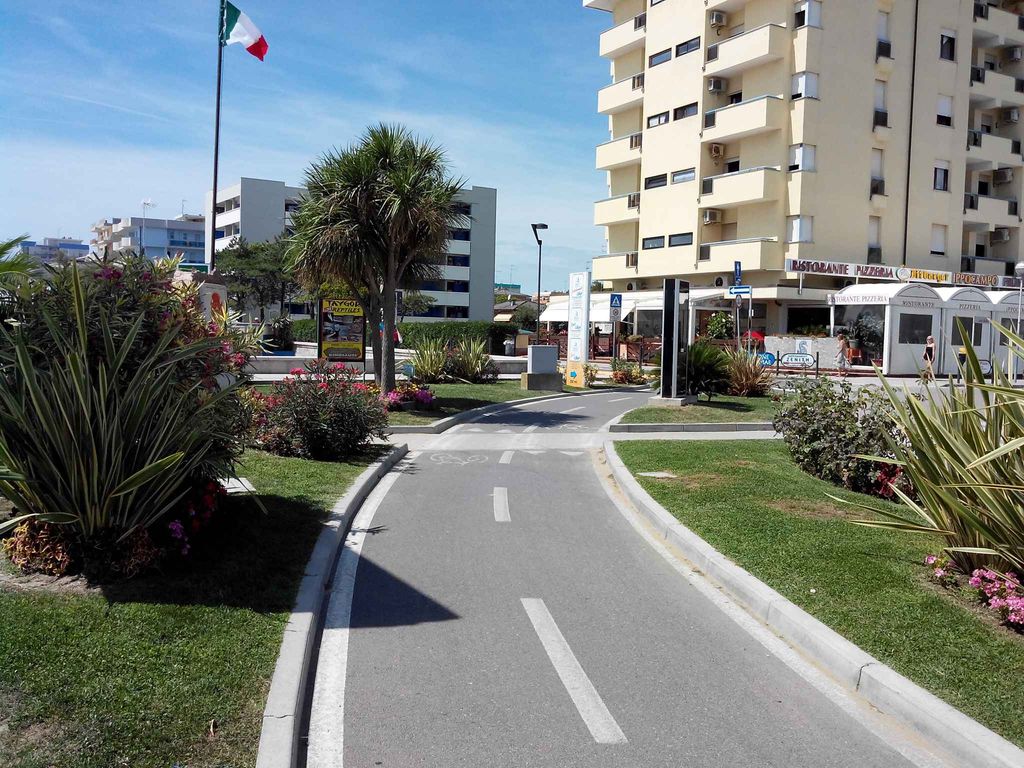 Ferienwohnung 100 m von Strand