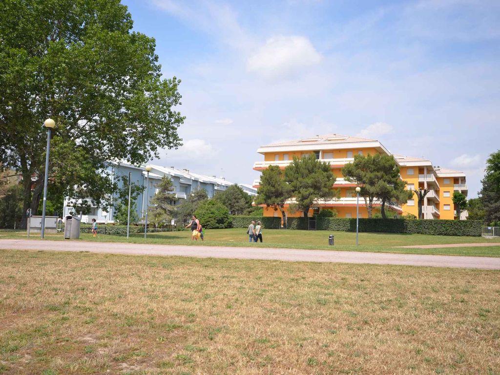 Ferienwohnung mit Klimaanlage und Balkon
