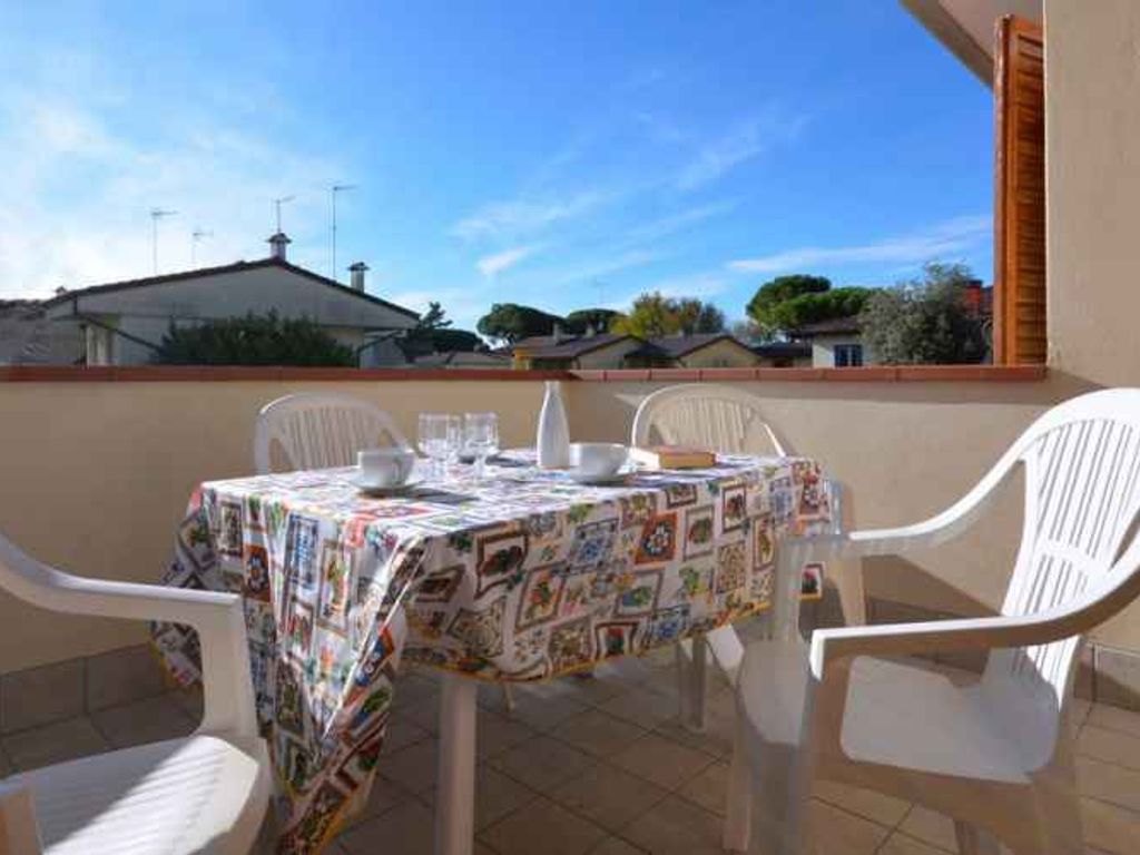 Ferienwohnung mit Balkon und Pool