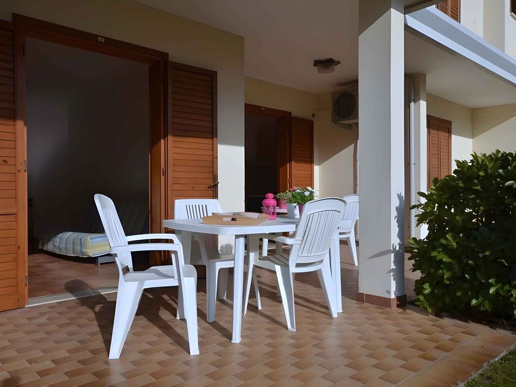 Ferienwohnung mit Klimaanlage, Garten und Pool