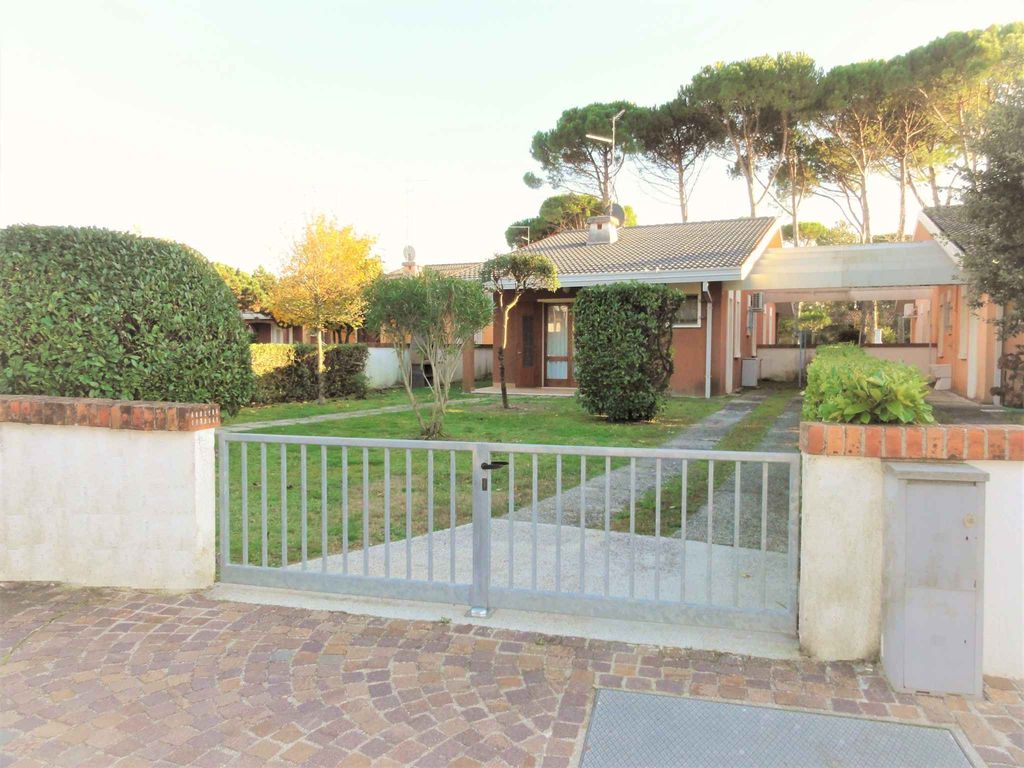 Ferienwohnung Reihenhaus mit privatem Garten und in der Nähe des Meeres
