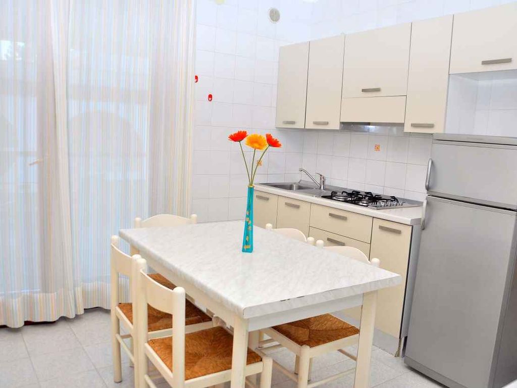 Ferienwohnung mit Klimaanlage und Balkon