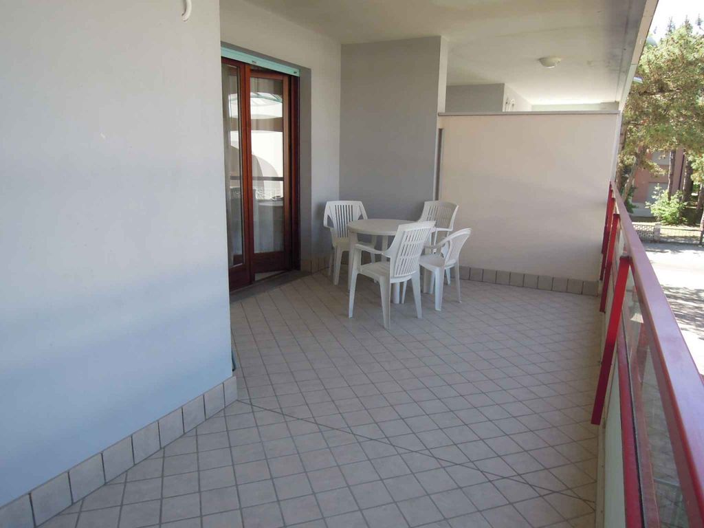 Ferienwohnung mit Klimaanlage und Balkon