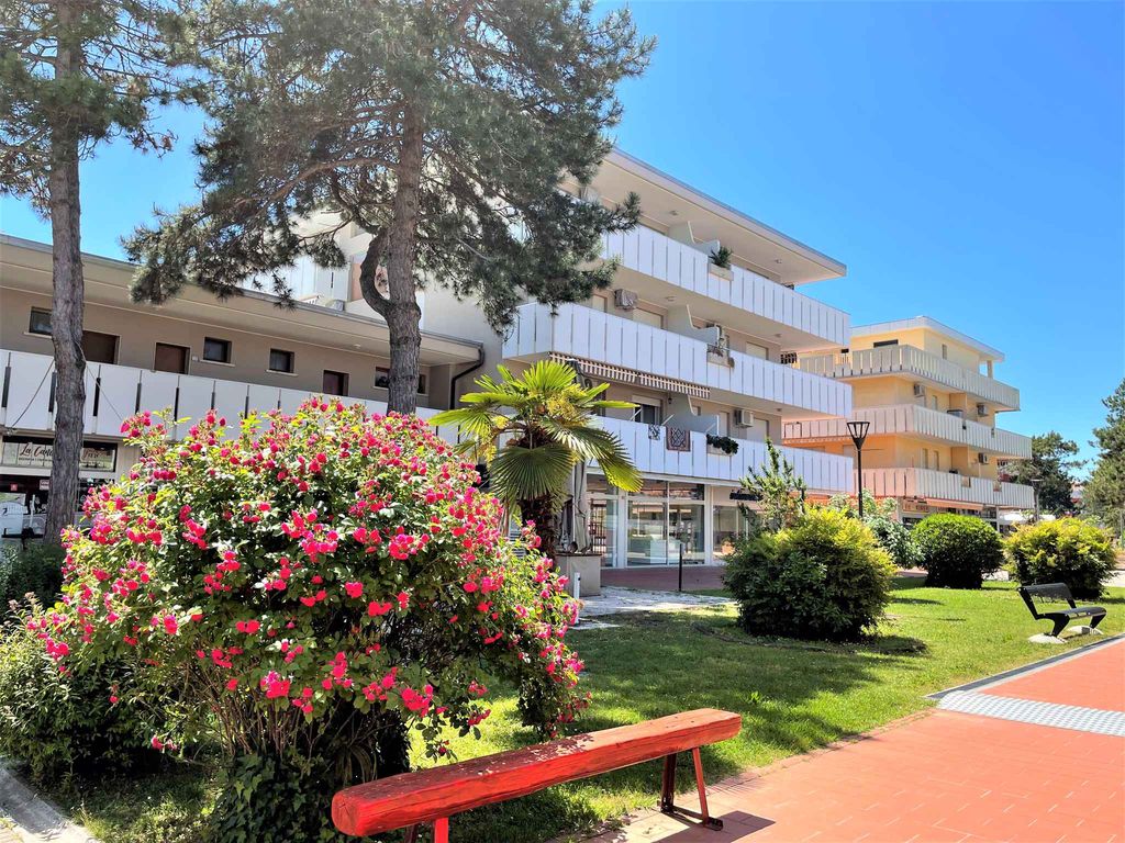 Ferienwohnung Geräumig, nahe am Meer, mit Klimaanlage