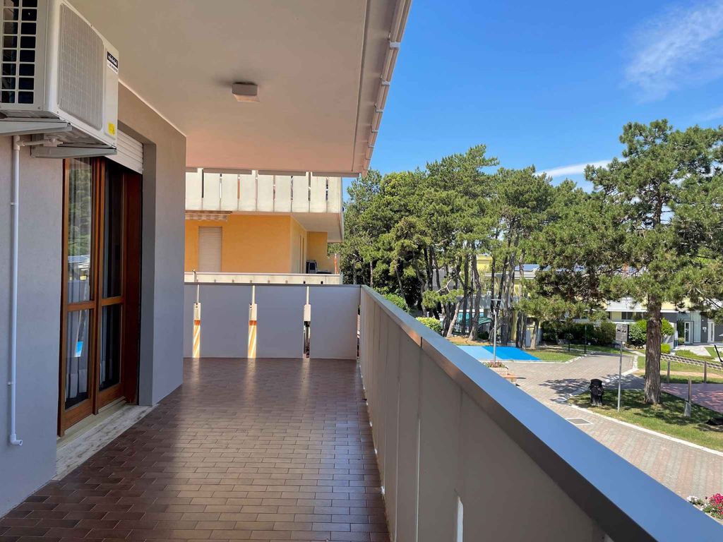 Ferienwohnung Geräumig, nahe am Meer, mit Klimaanlage