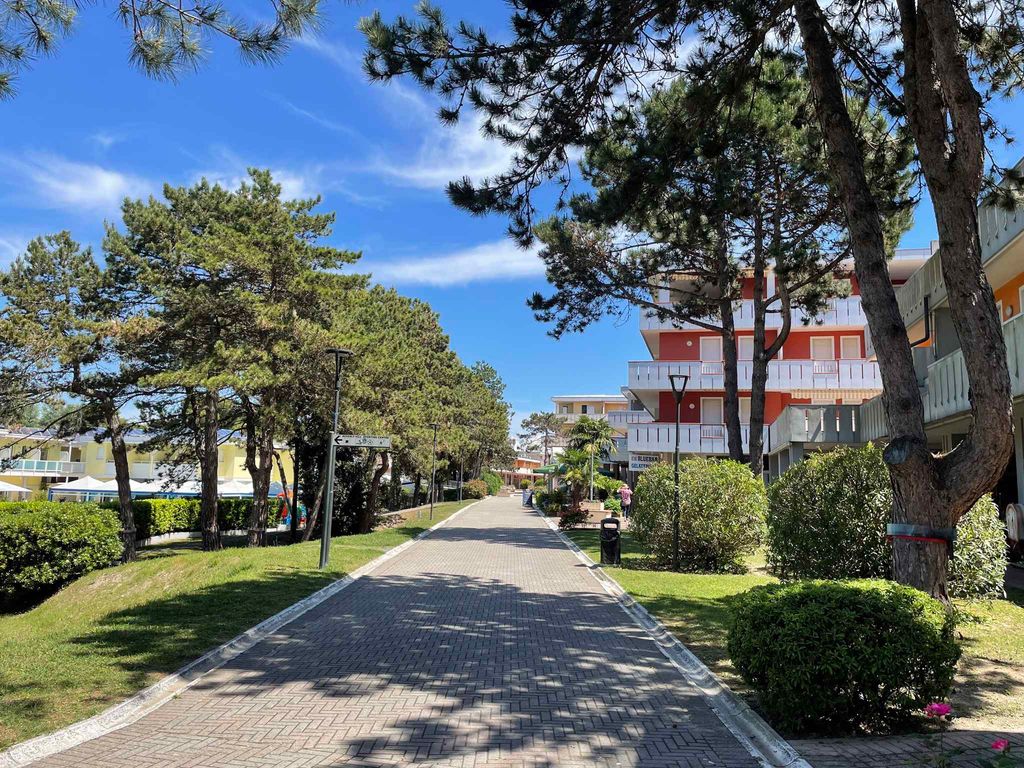Ferienwohnung Geräumig, nahe am Meer, mit Klimaanlage