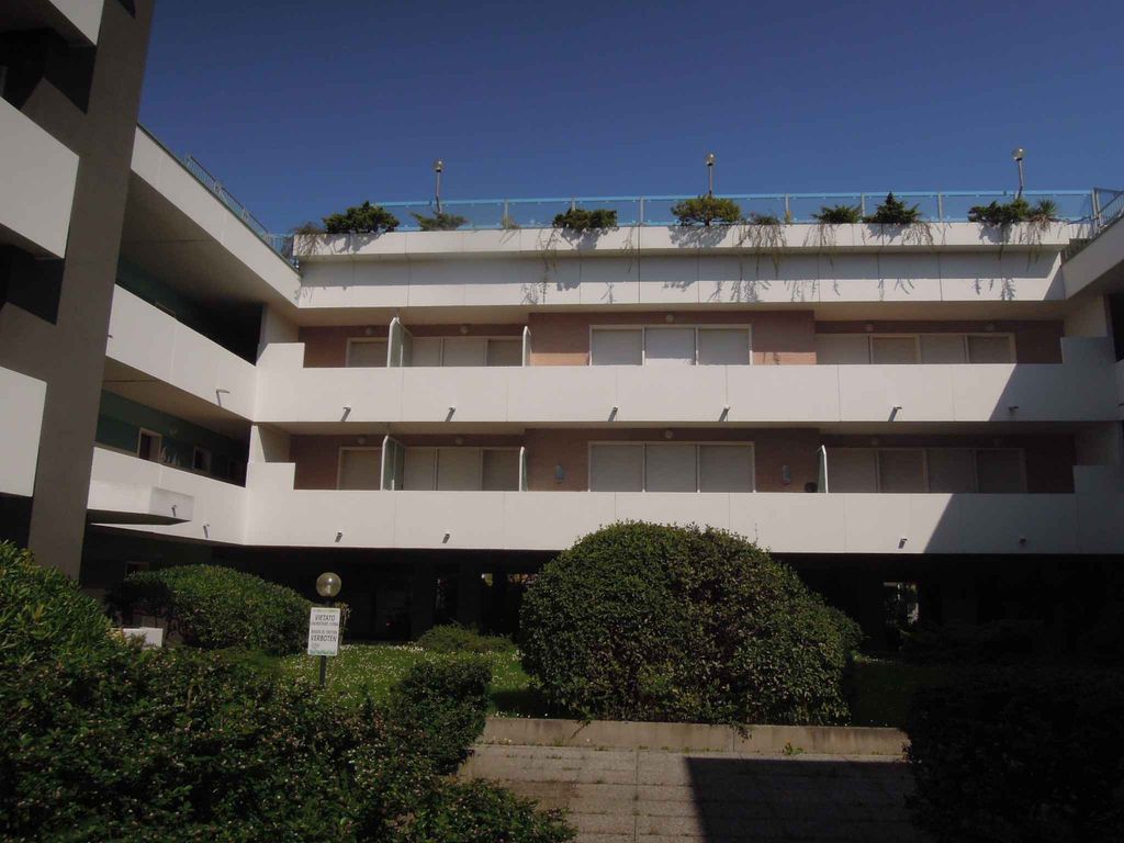 Ferienwohnung mit Klimaanlage und Balkon