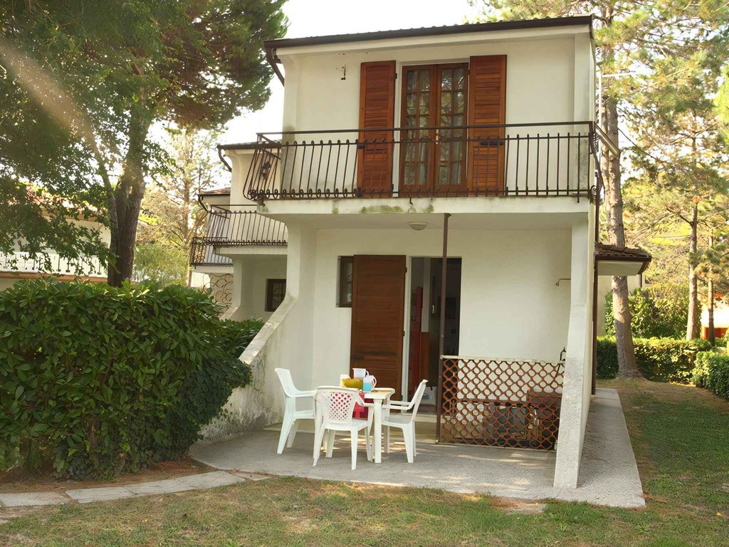 Ferienwohnung mit Garten und Balkon