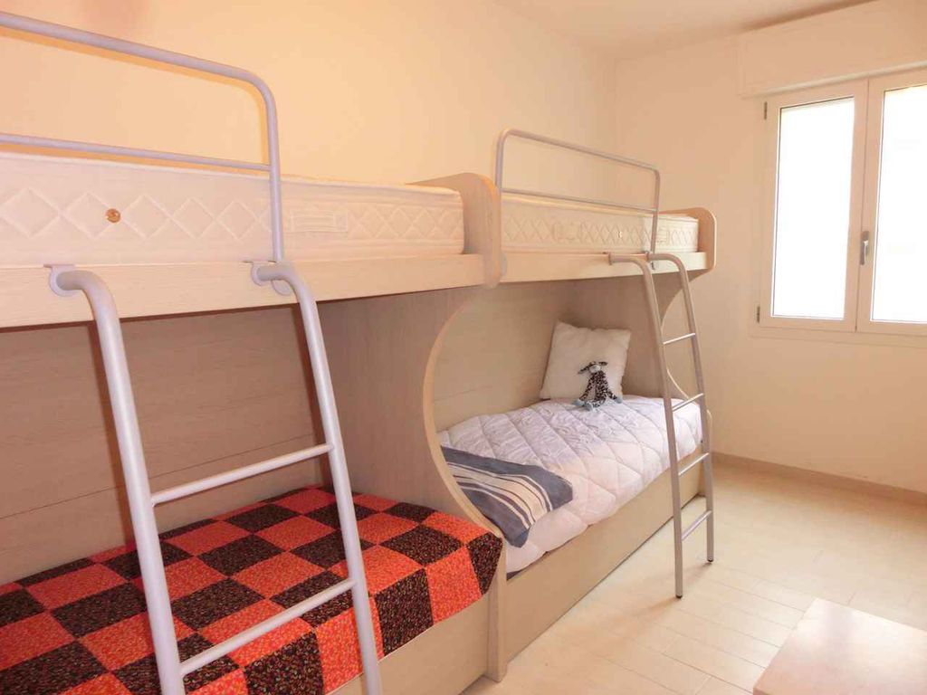 Ferienwohnung mit Klimaanlage und Balkon
