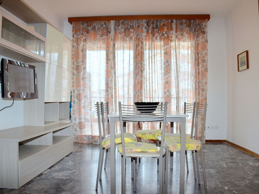 Ferienwohnung mit Klimaanlage und Balkon