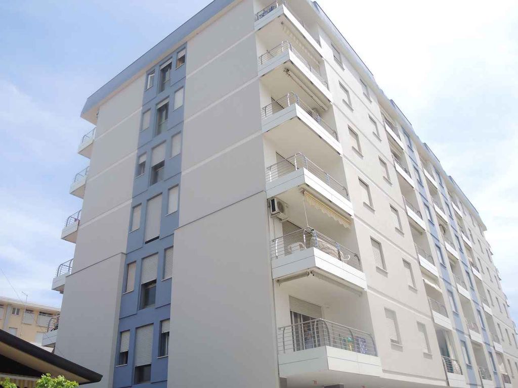 Ferienwohnung mit Balkon