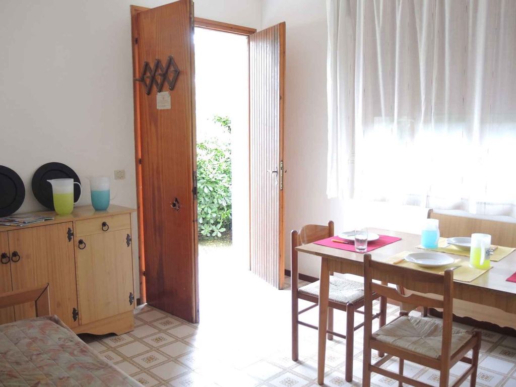 Ferienhaus mit Klimaanlage und Garten