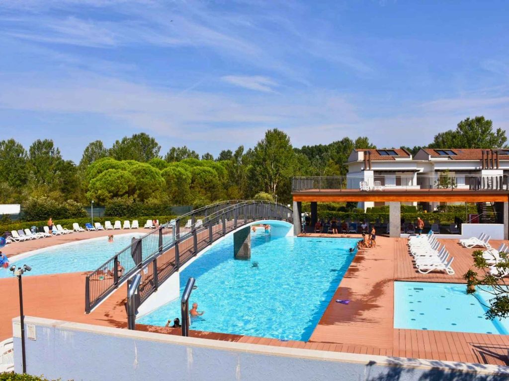 Ferienwohnung mit Klimaanlage, Garten und Pool