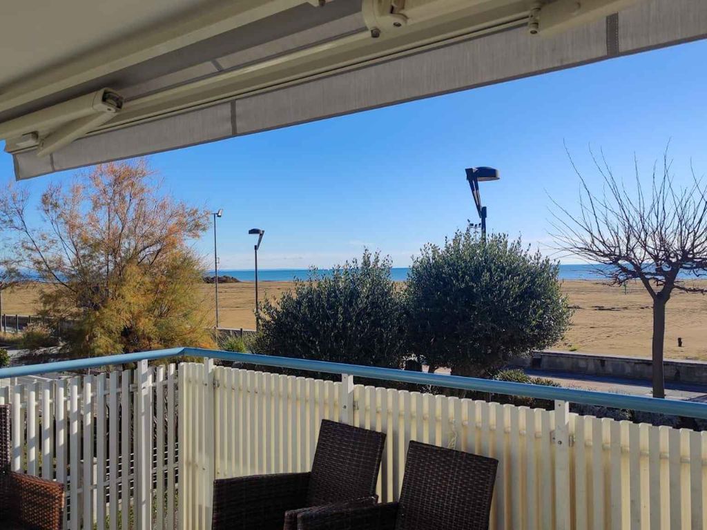 Ferienwohnung mit Klimaanlage, Terrasse und Garten