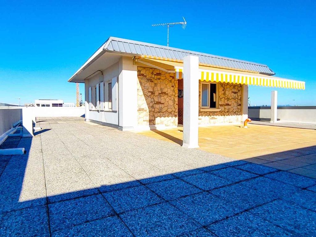 Ferienwohnung mit Klimaanlage und Terrasse