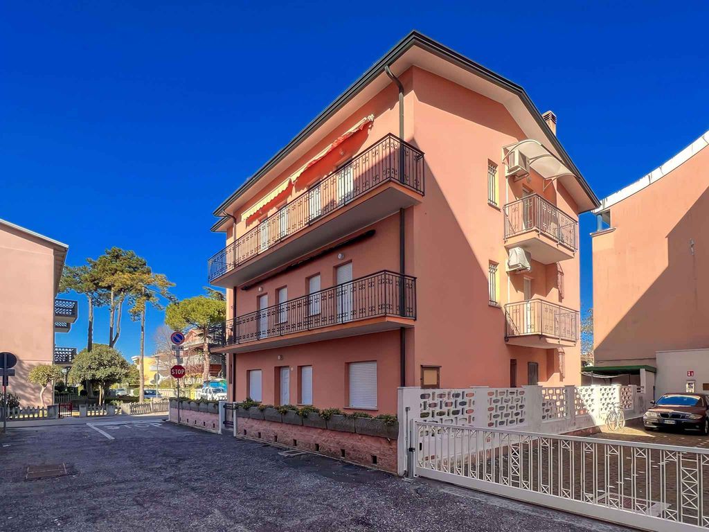 Ferienwohnung mit Klimaanlage und Balkon