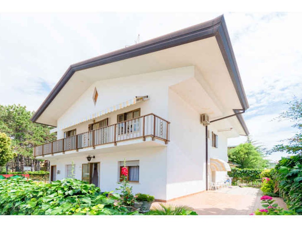 Ferienwohnung mit Terrasse