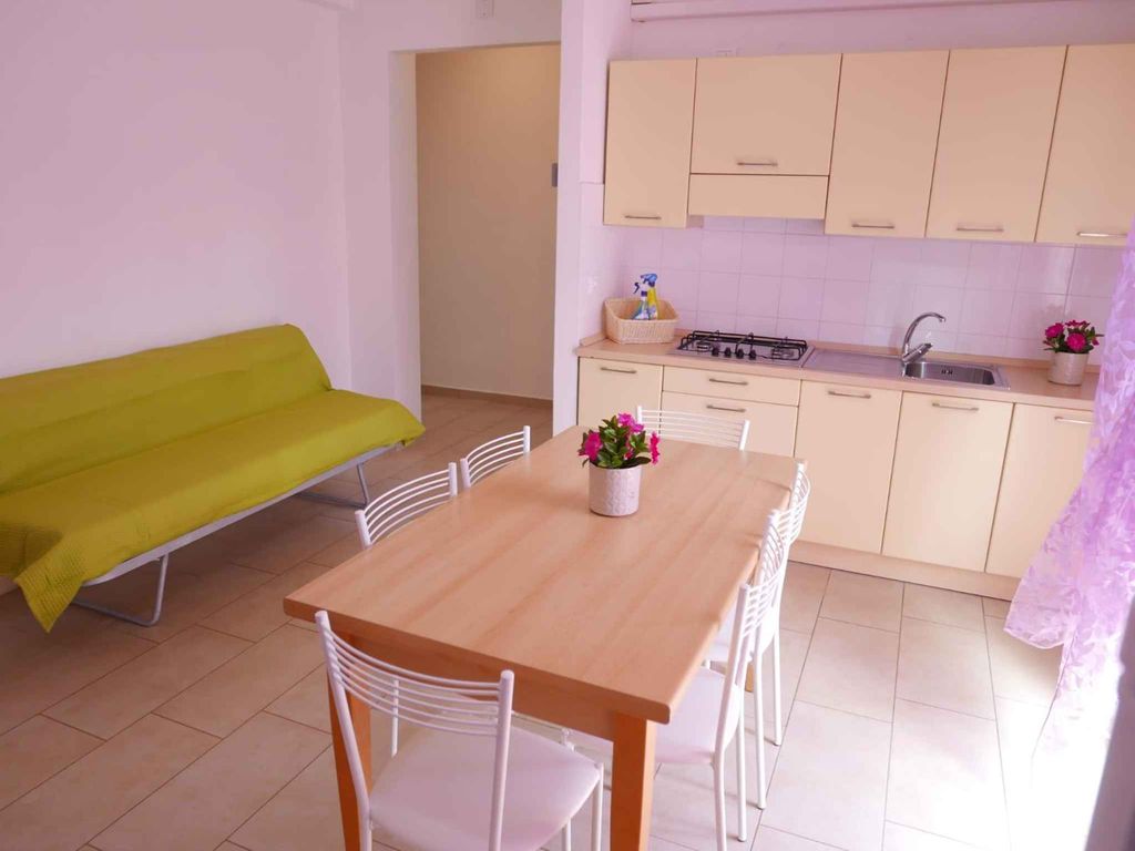Ferienwohnung mit Balkon und Klimaanlage