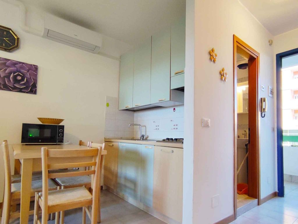 Ferienwohnung mit Balkon und Klimaanlage