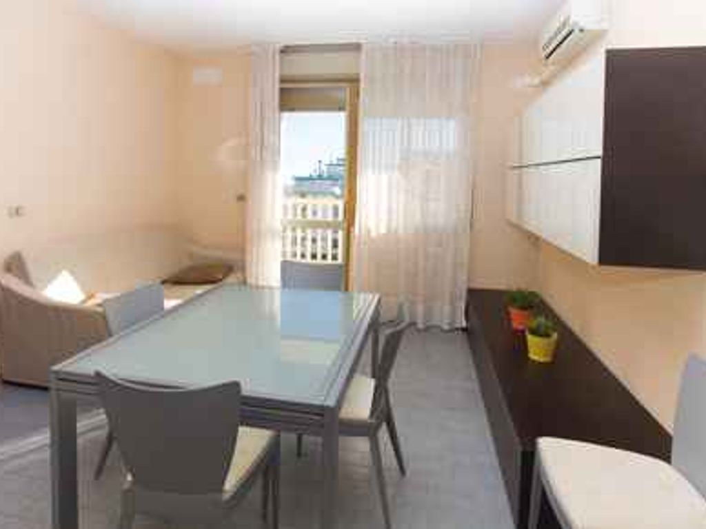 Ferienwohnung mit Balkon und herrlichem Meerblick