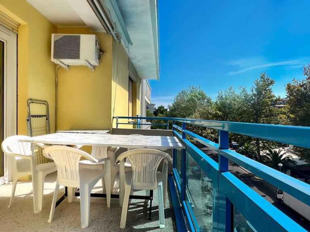 Ferienwohnung mit Klimaanlage und Balkon