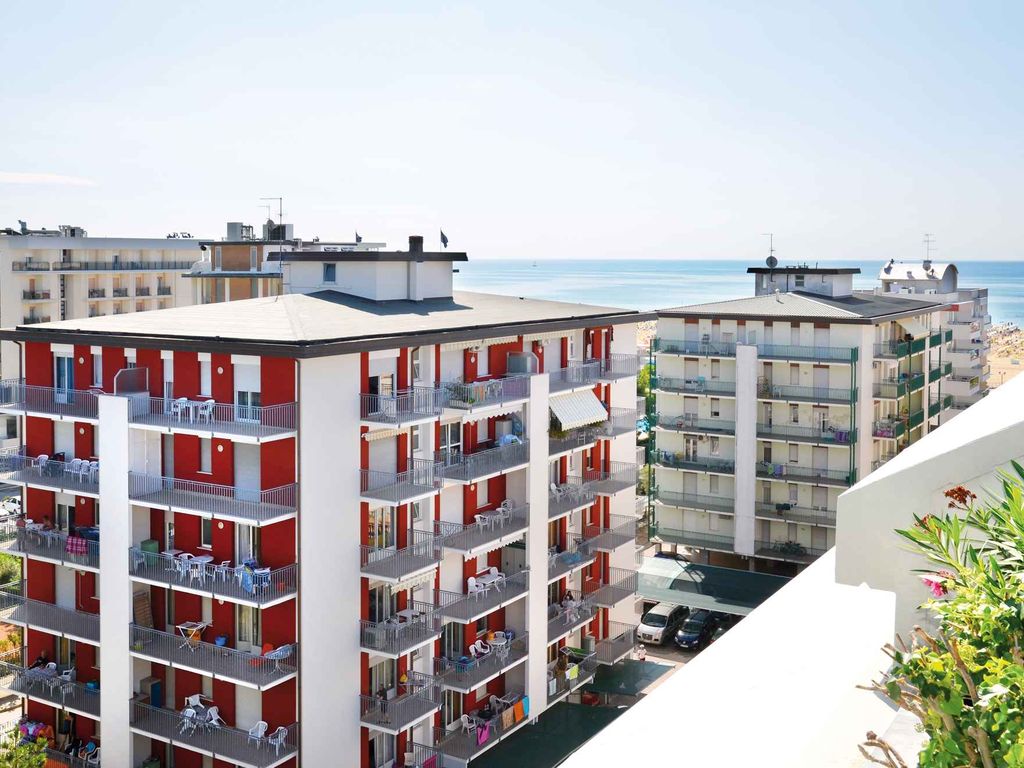 Ferienwohnung mit Balkon und Klimaanlage