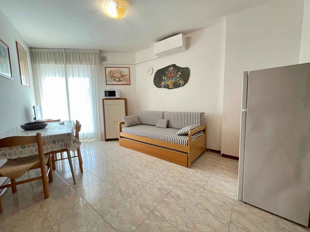 Ferienwohnung mit Strandservice und Klimaanlage