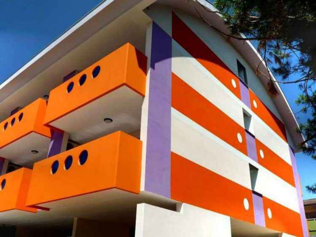 Ferienwohnung mit Klimaanlage, Balkon und Pool