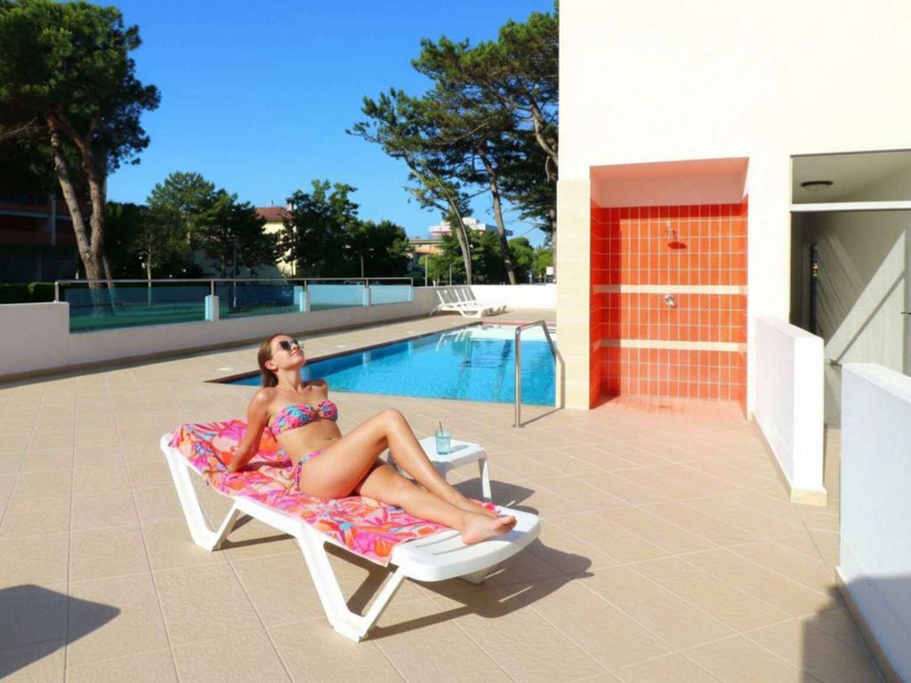 Ferienwohnung mit Klimaanlage, Balkon und Pool
