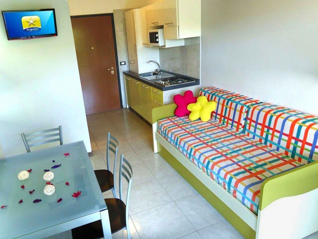 Ferienwohnung mit Klimaanlage, Balkon und Pool