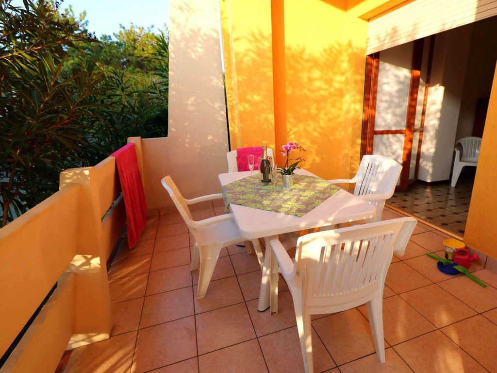 Ferienwohnung mit Klimaanlage und Balkon