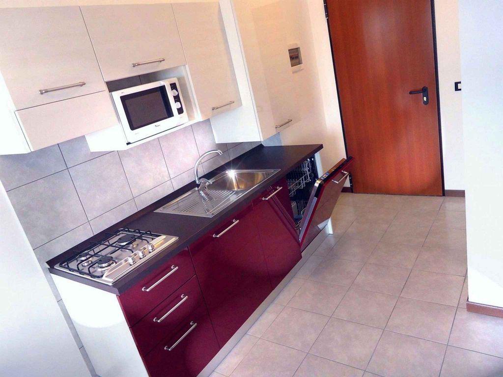 Ferienwohnung mit Klimaanlage, Balkon und Pool